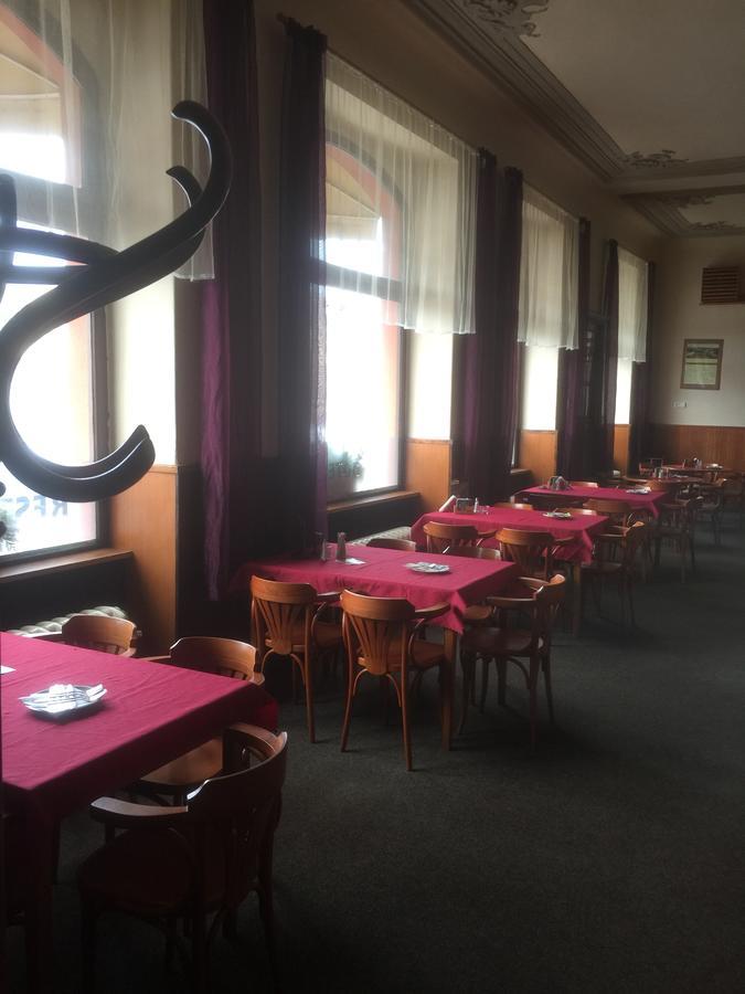 Hotel Dvorak Chrast Εξωτερικό φωτογραφία